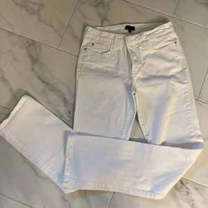 NYDJ straight leg size 6